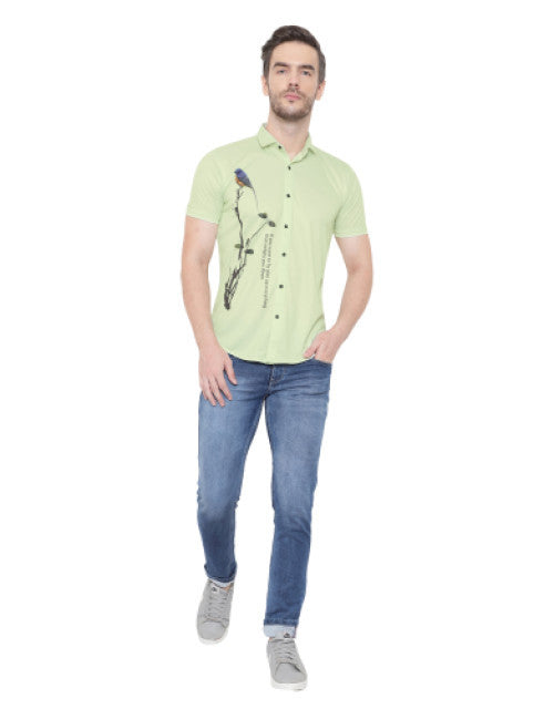 Men Regular Fit Printed Cut Away Collar Casual Shirt