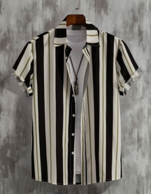 Men Regular, Super Slim Fit Striped Cut Away Collar Casual Shirt